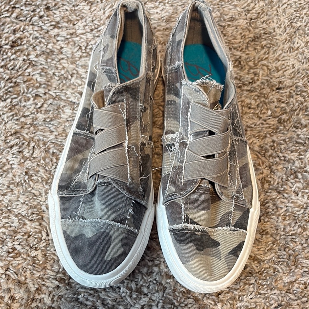 Blowfish Green and Tan Slip-On Sneakers